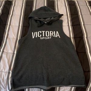 S Victoria Sport tank with hoodie